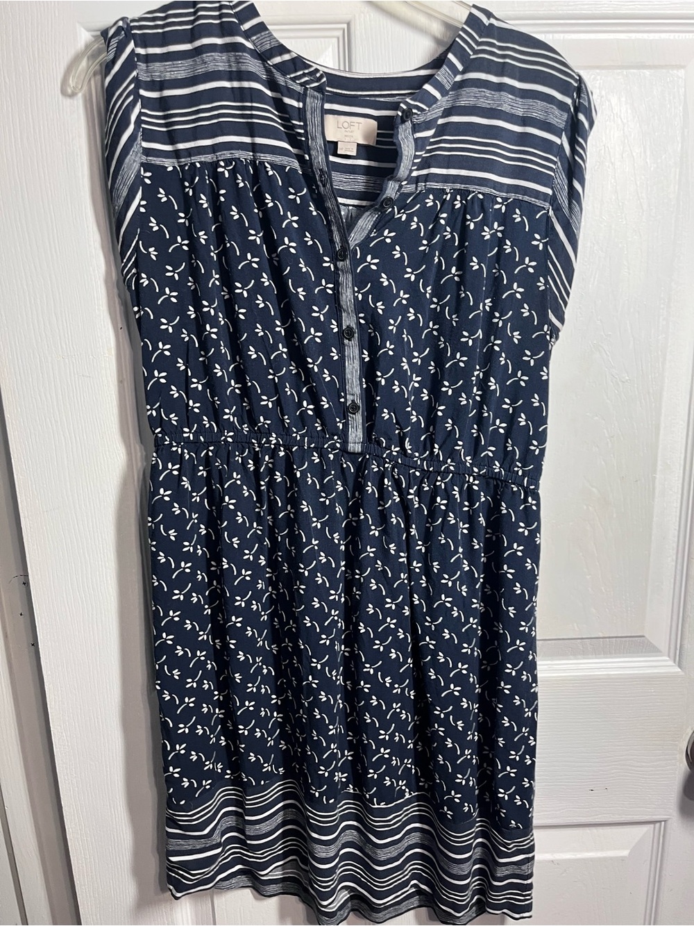 LOFT Navy and White Printed Sleeveless Midi Dress - Picture 1 of 9